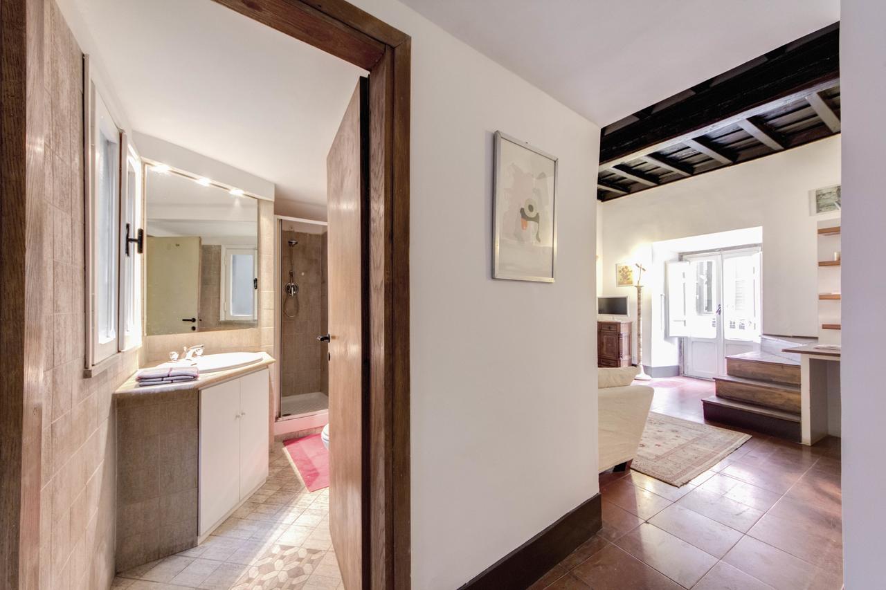 Campo Dei Fiori Stunning And Quiet Apartment Rome Exterior photo